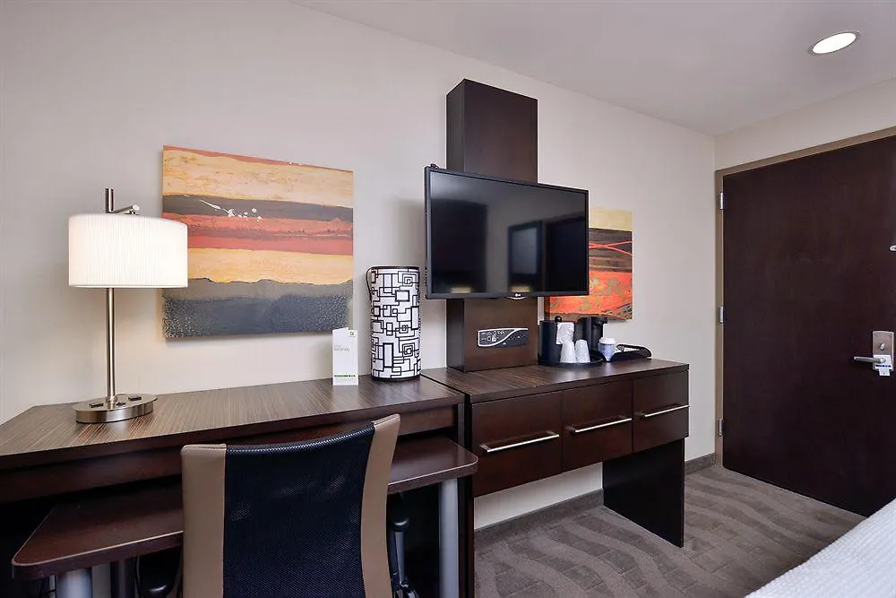 Fairfield Inn & Suites By Marriott New York Staten Island Szálloda