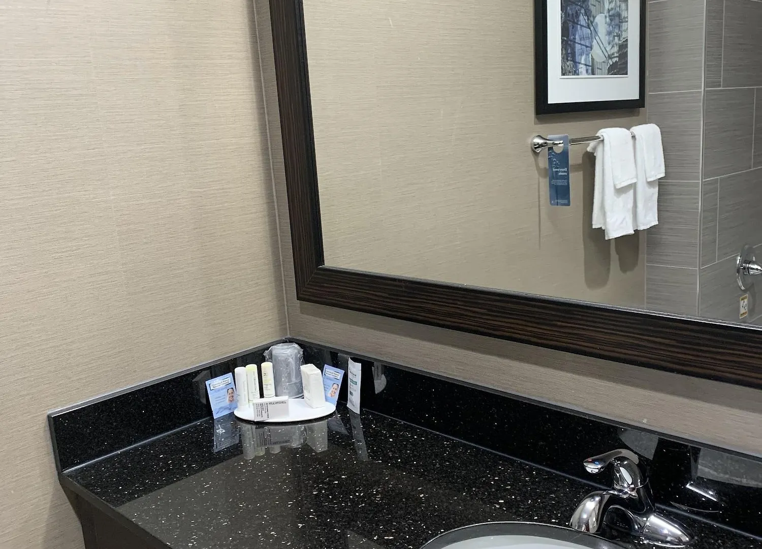 Fairfield Inn & Suites By Marriott New York Staten Island 3*,