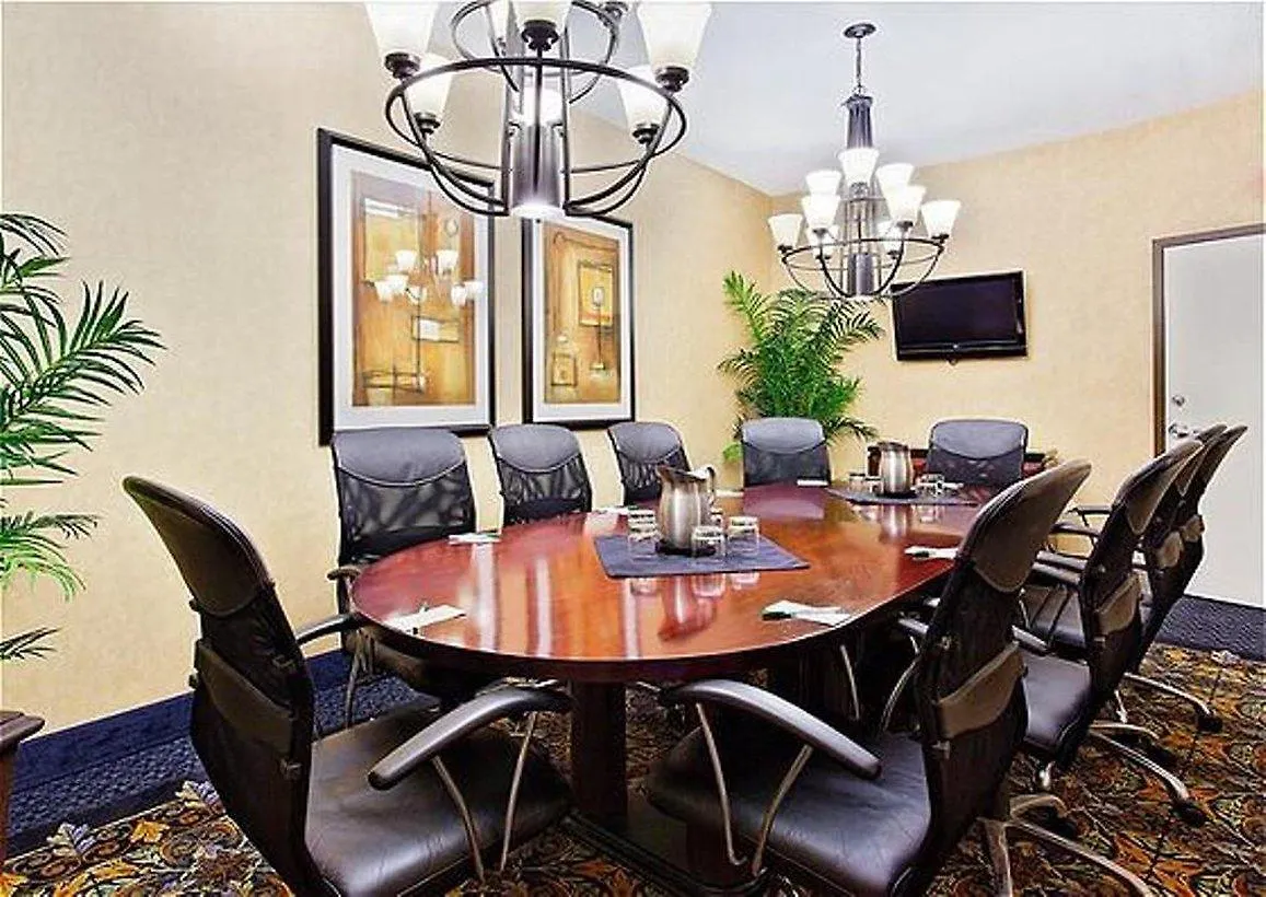 Fairfield Inn & Suites By Marriott New York Staten Island